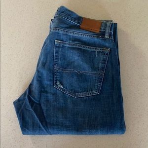 Lucky brand Jeans for men!